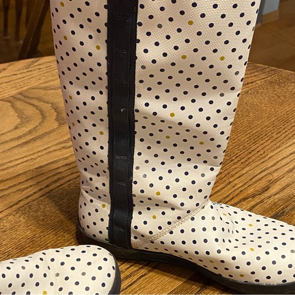 The North Face Hydroseal Base Camp Waterproof Rain Boots - Picture 3 of 10